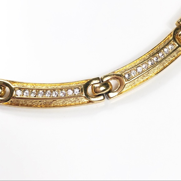 CHRISTIAN DIOR GOLD TONE AND RHINESTONE NECKLACE - Picture 7 of 12